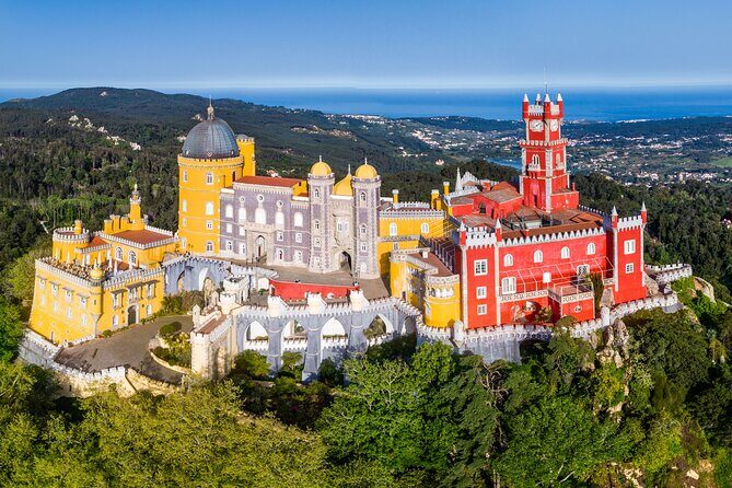 Full-Day Private Tour in Sintra and Cascais - Private pickup from Lisbon: comfort that protects your day