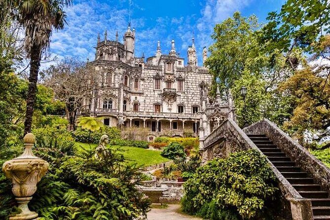 Full-Day Private Tour in Sintra and Cascais - Pena Palace and its park: the Sintra signature stop