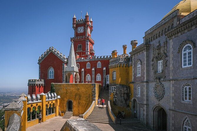 Medieval Vila de Sintra Tour from Lisbon in Mercedes de Luxo - How the non-guided visits work (and how to get more out of them)