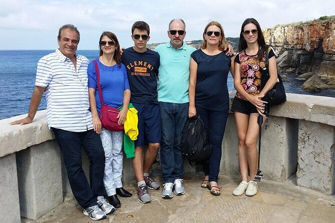Private Tour : Pena Palace , Sintra and Cascais Tour - Cascais for a coastal reset: 50 minutes with the ocean vibe